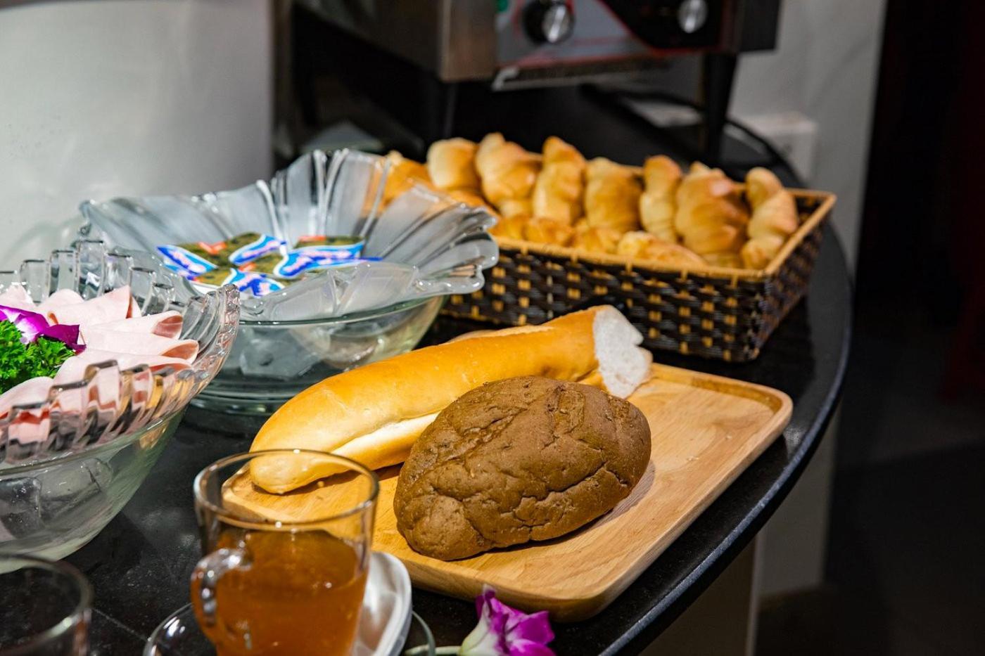 Hanoi Memory Premier Hotel & Spa Экстерьер фото